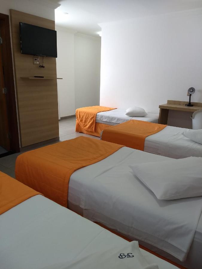 Frimas Pampulha Hotel เบโลโอรีซอนชี ภายนอก รูปภาพ